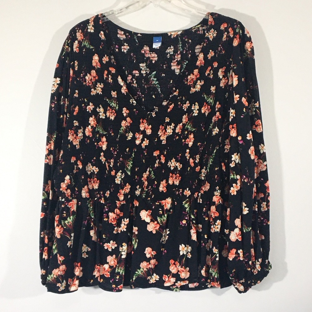 Old Navy Smocked Dark Granny Floral Peplum‎ Top